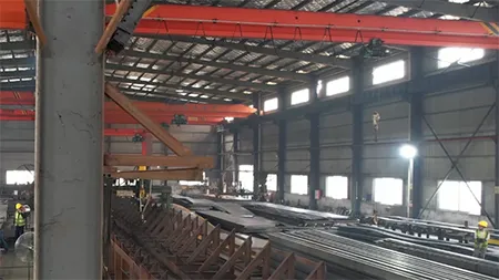 Almacén de piezas de estructura de acero