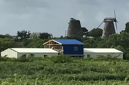 Gallinero de estructura de acero de 350m² en Antigua