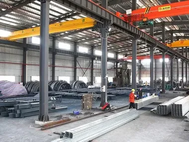 Producción de componentes de acero ligero para villas