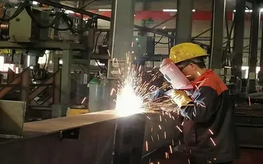 Soldadura de componentes de conexión