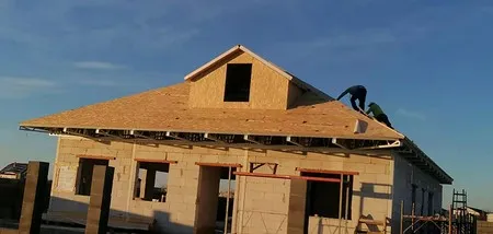 Casa prefabricada de acero ligero de 172m² (Rumania)