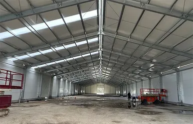 Gallinero de estructura de acero de 2737m² (Polonia)