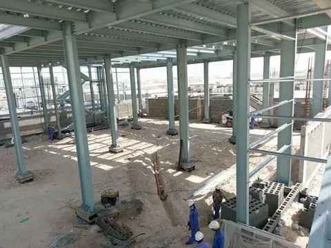 Almacén de acero de 1749m² con entrepiso (Doha, Qatar)
