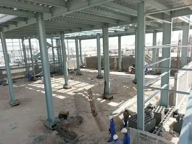 Almacén de acero de 1749m² con entrepiso (Doha, Qatar)